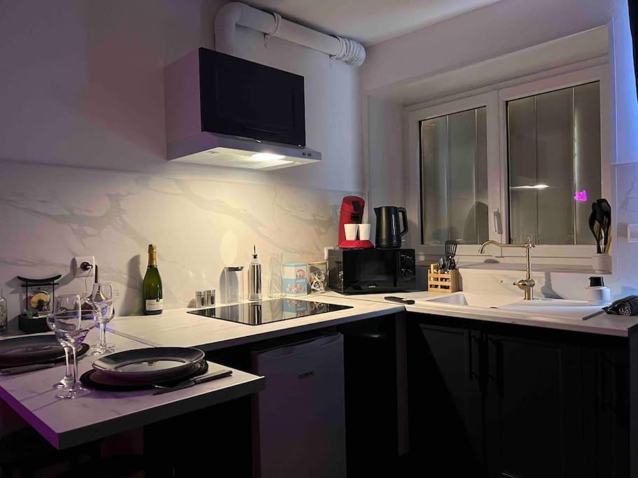 Red Love-Room / Balneo & Plus ! Souppes-sur-Loing Extérieur photo